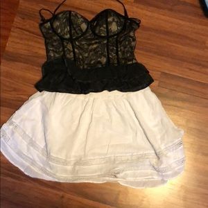 Guess Ruffle Tank